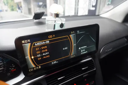 아우디 A6 C6 2GMMI 12.3인치 모니터 교체 내비게이션 후방카메라 연동 시공