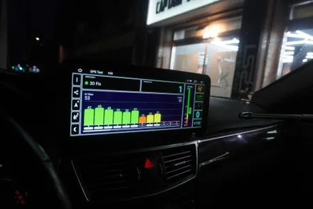 벤츠 E 클래스 W212 전기형 NTG4.0 해외 직구 보급형 MNX 안드로이드 내비게이션 모니터 교체 후방카메라 설치