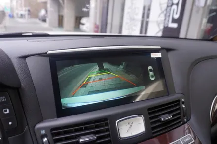 인피니티 Q70 M37 전용 10.25인치 모니터교체 블루화면 오작동 순정 후방카메라 고장 수리 까지 by월세없는곳에서 직원없이 예약제1인시공캡틴홍