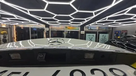 우리 동네는 고수가 작업한다 1인 시공 캡틴홍 벤츠 C 클래스 W204 해외 직구 모니터 오작동 주행 중 잡소리 문제 탈거 8.8인치 올인원 설치 중 연기 불량 기존 제품 재작업 도전
