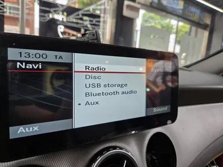 벤츠 GLA 4500AB 모니터 블랙아웃 화면 깜박임 후방카메라 안됨 고장 탈거 해외 직구 리눅스 카플레이 안드로이드오토 전용 모니터 설치