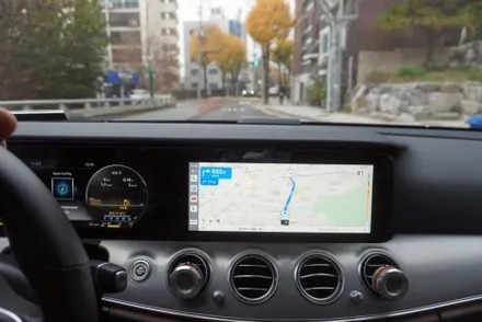 벤츠 E 클래스 W213 실내 GPS 수신 불량 차량 내부에서 스마트폰 T맵도 사용 안 됨 문제해결 방법 에어터치+정전식터치+카링킷프로2+재방사안테나 설치