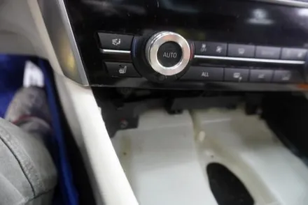 BMW F07 5 GT 12.3인치 모니터 안드로이드올인원 내비게이션 시공 탈거 부터 시공 세팅 설명 까지 깔끔하게 by예약제1인시공캡틴홍