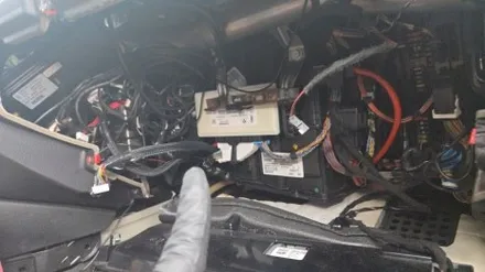 우리 동네는 고수가 작업한다 1인 시공 캡틴홍 BMW F10 5시리즈 안드로이드 올인원 오작동 탈거 해외 직구 모니터 재작업 잡소리 없이 배선 마감 차이를 보여 드립니다