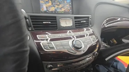인피니티 Q70 M37 12.3인치 모니터 설치 카인원프로맥스 전문 대리점 캡틴홍
