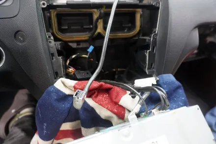 [벤츠안드로이드모니터시공전문 캡틴홍] 벤츠 C클래스 C63AMG W204 전기형 상단 고정형 9인치 안드로이드모니터 내비게이션 후방카메라 시공