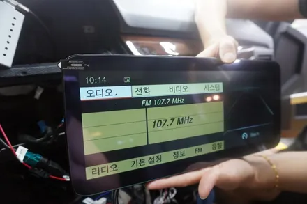 예약제1인시공 캡틴홍 벤츠 GLK 전기형 안드로이드올인원 모니터 교체 후방카메라 시공