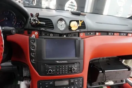 다양한 차량에 깊이 있는 시공 설치 고수 캡틴홍 풍부한 작업 마일리지 이용 마세라티 그란투리스모 모니터 올인원 교체 후방카메라 연결해 볼께요 거침 없이by예약제1인시공캡틴홍