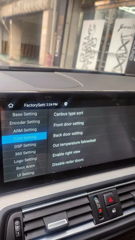 BMW F10 5시리즈 배터리 방전 후 해외 직구 모니터 오작동 탈거 후 카플레이 안드로이드오토 전용 국내 전파인 증 AS 되는 제품 교체 설치