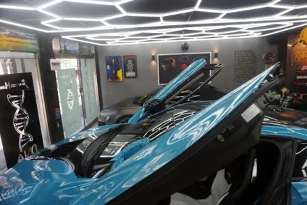 BMW I8 순정 모니터 이용 노터치 카플레이 안드로이드오토 유선 권장 무선 사용 가능 제품 설치 우리 동네는 고수가 작업한다