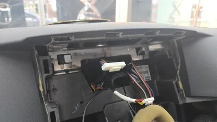 인피니티 Q70 M37 12.3인치 모니터 설치 카인원프로맥스 전문 대리점 캡틴홍