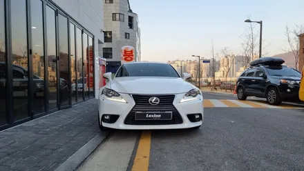 렉서스IS 3세대 차량에 렉시온 안드로이드올인원 시공 카플레이도 이제 자유롭게! / 서울 중랑