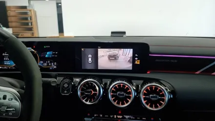 벤츠 CLA 45AMG 차량에 순정 어라운드뷰, 반자율확장코딩 시공 / 서울 중랑