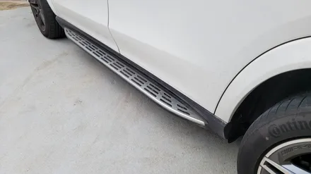 벤츠GLS400d 차량에 고정식 사이드스텝과 마이바흐st 전동 사이드스텝 비교 / 성남,분당,판교