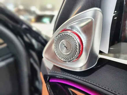 벤츠S500 (W223) 차량에 액티브엠비언트와 4D 부메스터 시공 / 성남,분당,판교