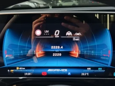 신형 벤츠E300 4M AMG Line에 빠진 발광 라디에이터 그릴 시공 / 성남,분당,판교