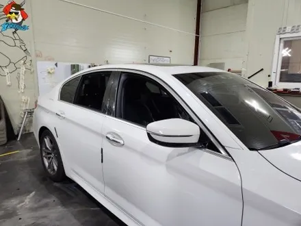 청주랩핑샵 7000rpm BMW 530I 크롬 부분 랩핑 시공(3M 2080 블랙 유광) / 청주 남촌동