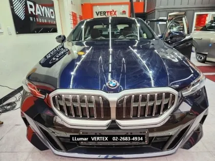 [루마썬팅 구로 고척점] BMW520i \'패키지 상품\' = 버텍스900  + 틴큐브 유리막코팅 시공 + PPF film 4종세트 / 서울 구로구 고척동