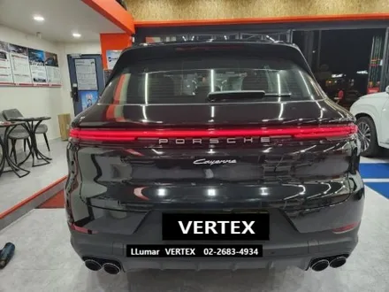 [루마썬팅 구로고척점] 포르쉐 카이엔 \'패키지상품\' = 버텍스900 + 아이나비 블랙박스 z9500 + 에코파워팩 보조배터리  S8 + 틴큐브 유리막코팅 + PPF Film 2종 / 서울 구로구 고척동