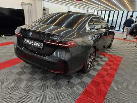 위례 랩핑 BMW 5시리즈 크롬죽이기 전후 비교 | 작지만 확실한 차이 / 경기 성남