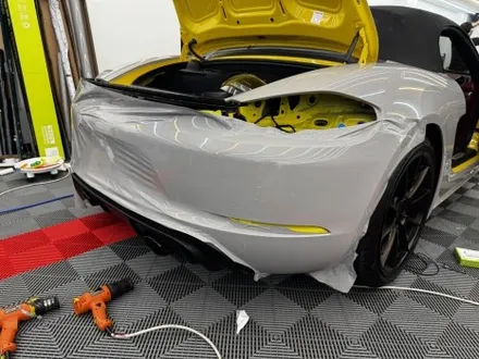 성남 랩핑 포르쉐 박스터 4.0 gts 크레용 컬러 시공, 소프트탑 코팅 / 경기 성남