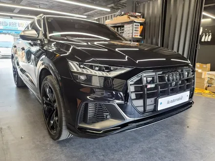 아우디 SQ8 프론트립. SQ8 더욱 웅장한 느낌.