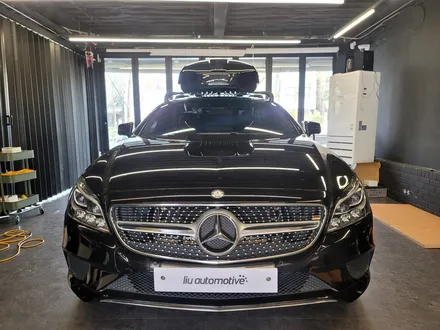 벤츠 W218 CLS 리츠 스마트 엠비언트. CLS에 어울리는 감각적인 분위기.