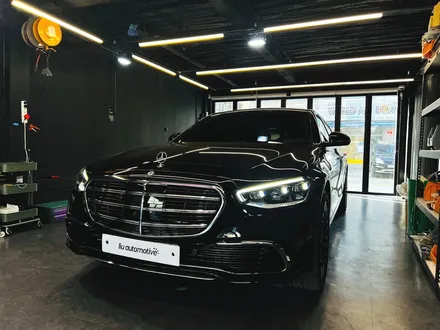 벤츠 W223 S클래스 액티브엠비언트 옵션 튜닝 S580. 눈을 뗄 수 없는 액티브엠비언트.