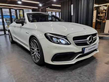 벤츠 C63 AMG 엠비언트 패키지. 리츠 스마트 엠비언트 + 전후면 송풍구.