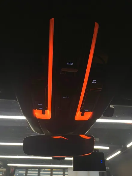 포르쉐 E3 카이엔 엠비언트 옵션. 엠비언트로 인테리어 즐기기.