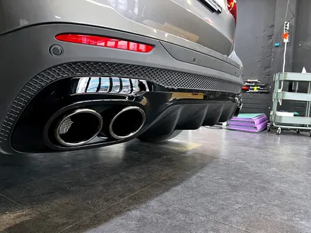 벤츠 GLB 45AMG 컨버전 디퓨저 세트. AMG 컨버전 시공 추천.