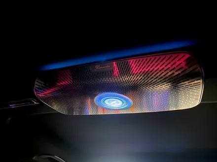 벤츠 W223 S클래스 천장 부메스터 + 액티브엠비언트. 천장 부메스터의 매력.