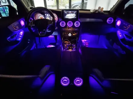벤츠 C63 AMG 엠비언트 패키지. 리츠 스마트 엠비언트 + 전후면 송풍구.