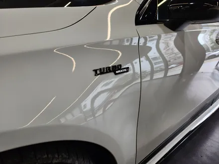 벤츠 W177 A45AMG 순정부품 후석송풍구 생성 + 블랙 엠블럼 교체 세트.