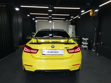BMW M4 랩핑 - 오렌지 컬러