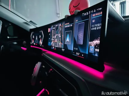 BMW 4시리즈의 인기 엠비언트 인테리어 패키지를 확인해보세요.