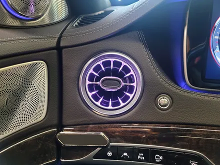 벤츠 W222 S클래스 1+2열 LED 터빈 송풍구 세트. 후석까지 완벽한 송풍구 엠비언트.
