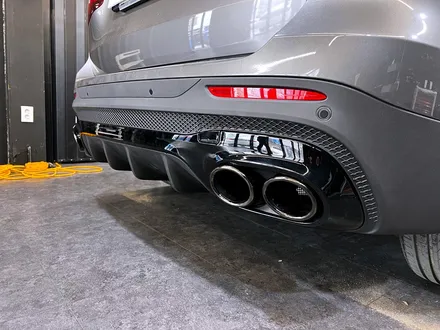벤츠 GLB 45AMG 컨버전 디퓨저 세트. AMG 컨버전 시공 추천.