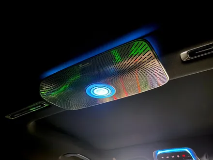 벤츠 W223 S클래스 천장 부메스터 + 액티브엠비언트. 천장 부메스터의 매력.