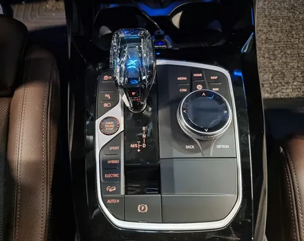 BMW G01 X3 LCI 크리스탈 패키지.