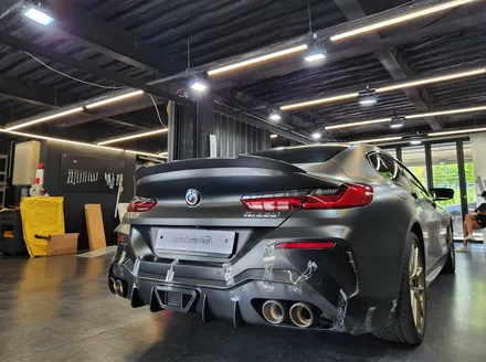 BMW G16 8시리즈 그란쿠페 카본 디퓨저 + 퍼포먼스 카본 주유구 커버 + 퍼포먼스 핸들 카본.