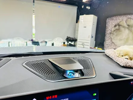 BMW i4 업다운 센터스피커.