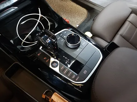 BMW X3 크리스탈 기어노브 패키지 G01.