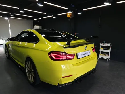 BMW M4 랩핑 - 오렌지 컬러