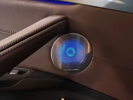 BMW 2024 X3 엠비언트 광량업 밝기 확장 시공