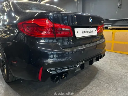 BMW 5시리즈 크롬딜리트 블랙팩 + 파츠 교체 + 크리스탈 기어노브 세트.