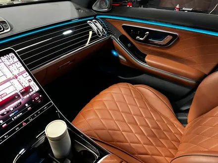 벤츠 S400 S450 롱바디 신차출고 필수 패키지 - S클래스 액티브엠비언트 + 피아노트림 + 4D부메스터 + 천장부메스터. / 서울 서초