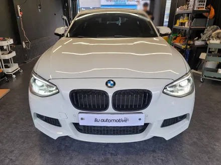 BMW F20 1시리즈 M타입 사이드미러 전체 교체. BMW만의 매력을 어필하는 시공.