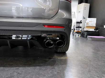 벤츠 GLB 45AMG 컨버전 디퓨저 세트. AMG 컨버전 시공 추천.