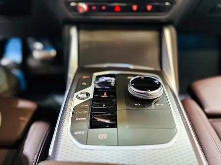 BMW i4 크리스탈 기어봉 교체 세트.